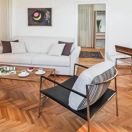 Two Bedroom Balkanska * Belgrade