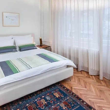 Two Bedroom Balkanska Apartment